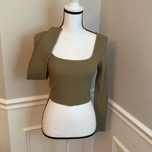 Green Ribbed Crop Top Tee size Small Long Sleeve